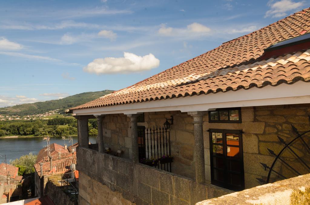 Hotel A Torre Do Xudeu Tui Bagian luar foto